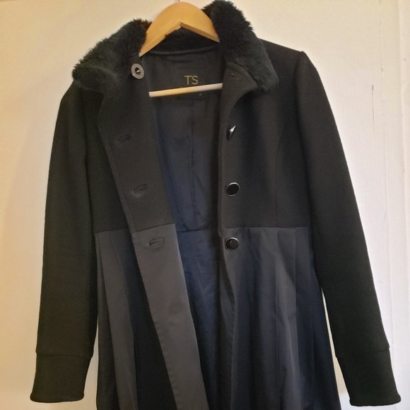 TS Three Seasons coat - Picture 2 of 4
